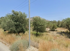 C1297  ΠΩΛΕΙΤΑΙ ΕΥΚΑΙΡΙΑ 100.000€ πάνω στον κεντρικό δρόμο, 2 οικόπεδα σύνολο 5.380 τ.μ.  +30 6970847459