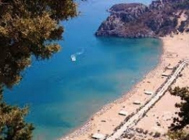 C1466 ΠΩΛΕΙΤΑΙ  300.000€ οικόπεδο 11.000 τ.μ. με θέα την Τσαμπίκα +30 6970847459