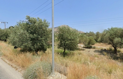 C1297 ΠΩΛΕΙΤΑΙ ΕΥΚΑΙΡΙΑ 100.000€ πάνω στον κεντρικό δρόμο, 2 οικόπεδα σύνολο 5.380 τ.μ. +30 6970847459